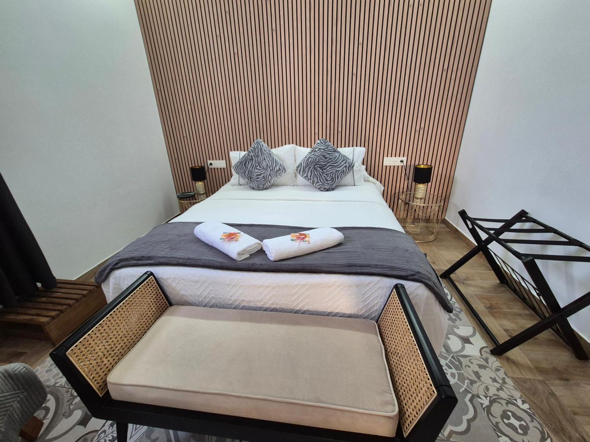 Home Suites Center Granada Esterno foto